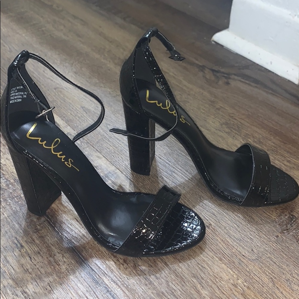 New Lulus Heel